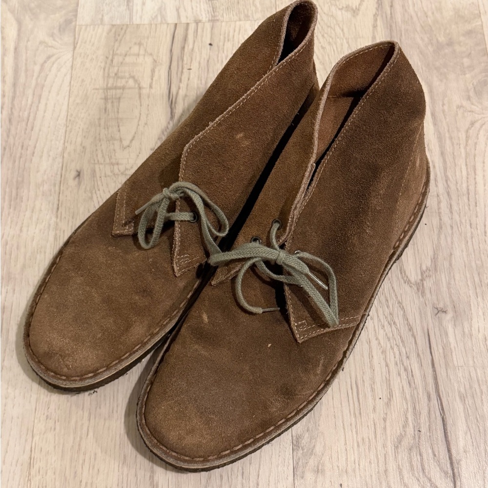 Clarks Brown Suede Men’s Chukka Boots